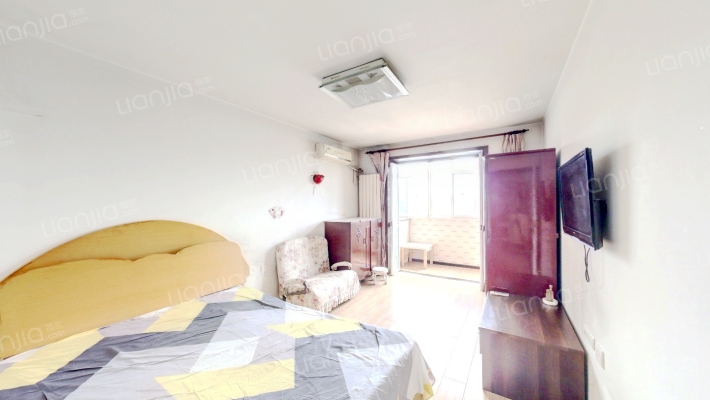 南江东里二手房实景图