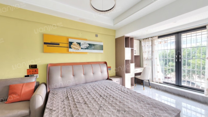 创客公寓二手房实景图