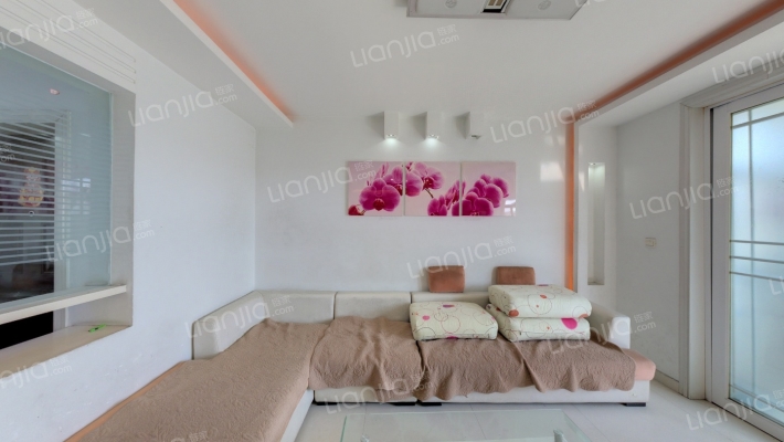 一品华庭二手房实景图