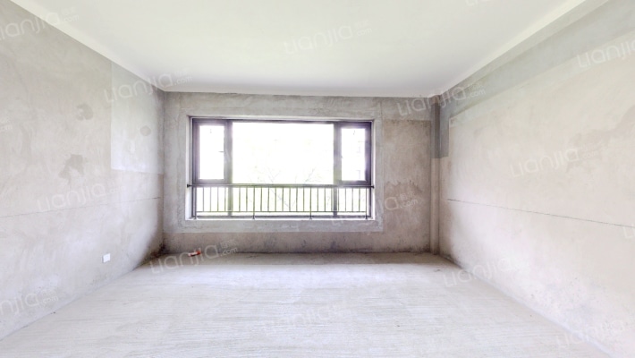 中力龙湾公馆二手房实景图