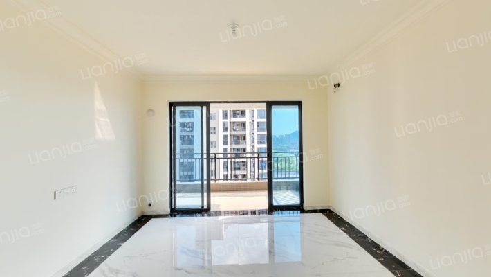 碧桂园星钻二手房实景图