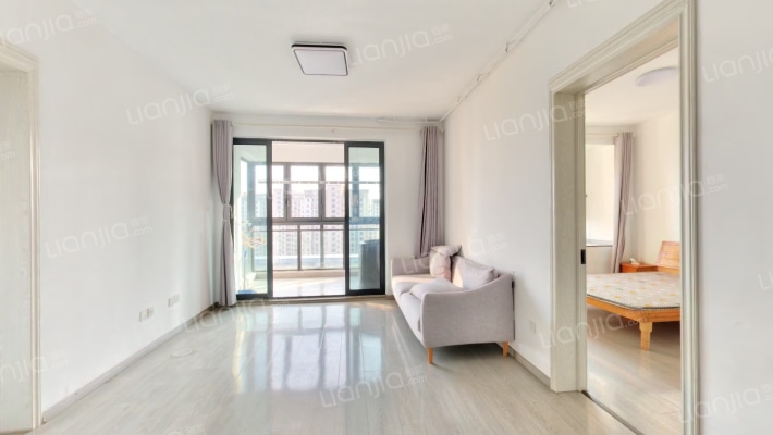 源长花园二手房实景图