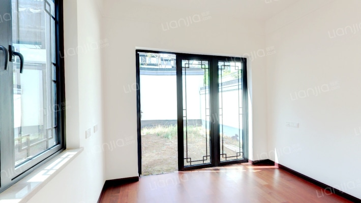 蓝光云报芙蓉园二手房实景图