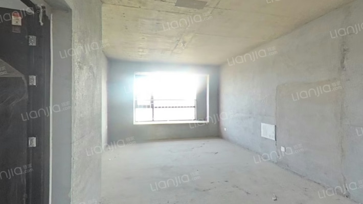 现代城鸿泰园四期二手房实景图