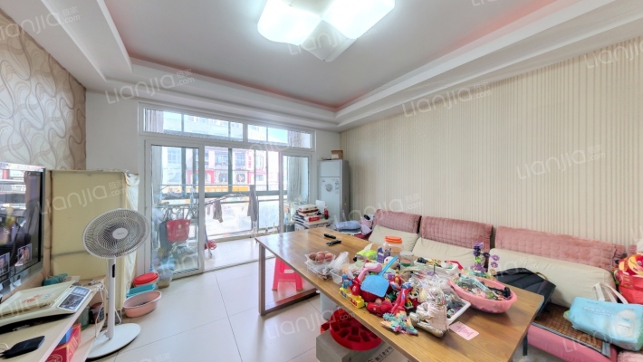 水岸菁华二手房实景图