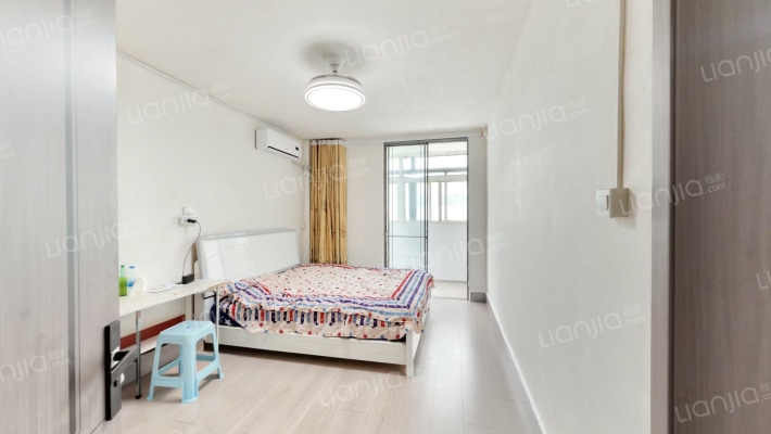 统建小区二手房实景图