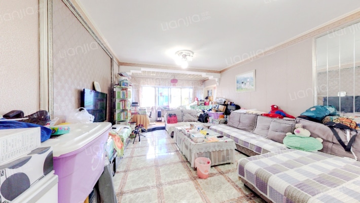 金秋花园B区二手房实景图