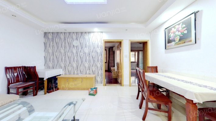 天镜南苑西区二手房实景图