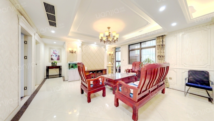 红旗欣居B区二手房实景图