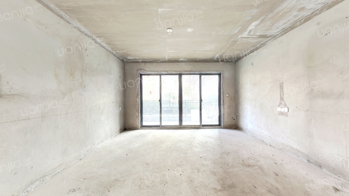 碧桂园凤城南苑东区二手房实景图