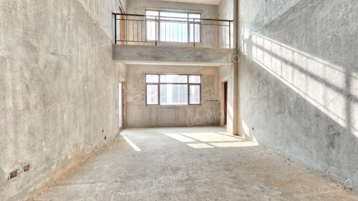 九龙湖花园一区二手房实景图