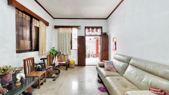 南边一街四巷二手房实景图