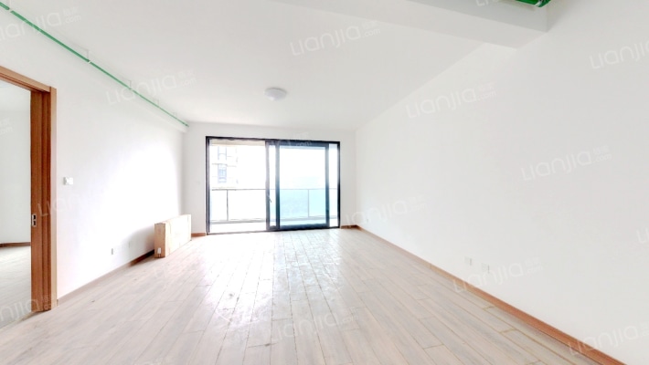 上樾府二手房实景图