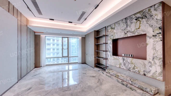 海天中心二手房实景图