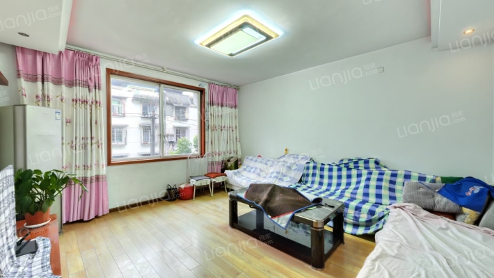 黄龙花园二手房实景图