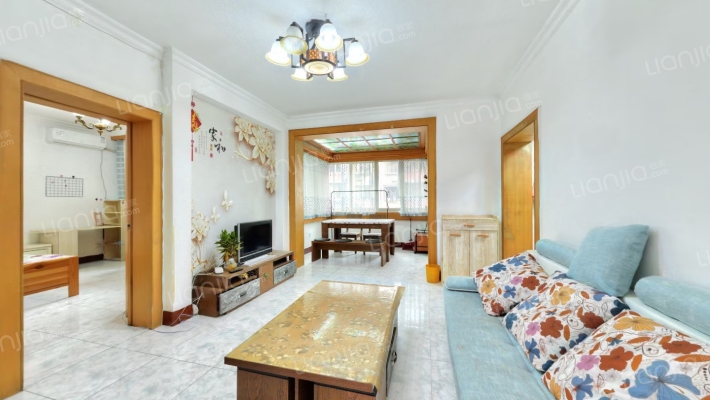 新鸿南一巷33号二手房实景图