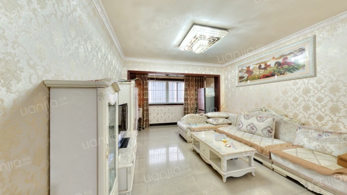 兰美路二手房实景图