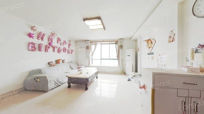 南山庭院二手房实景图