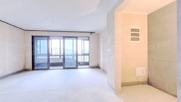 美的万科君兰锦绣二手房实景图