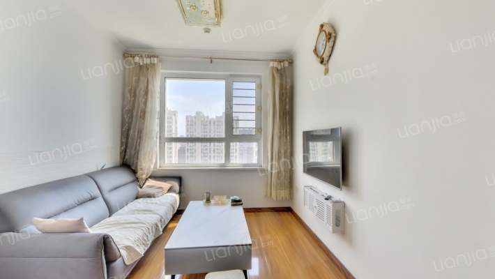 万龙台北明珠西区二手房实景图