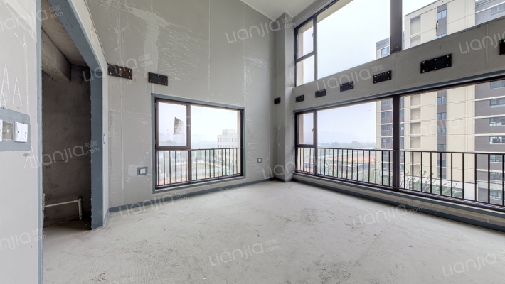 美的·公园天下二手房实景图