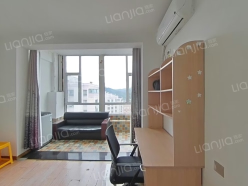 合租·龙泽书苑 3居室 南卧