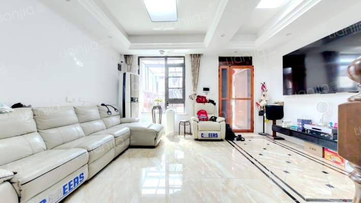 绿地海域笙晖(别墅)二手房实景图