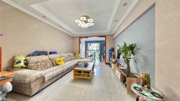 顺江锦苑二手房实景图