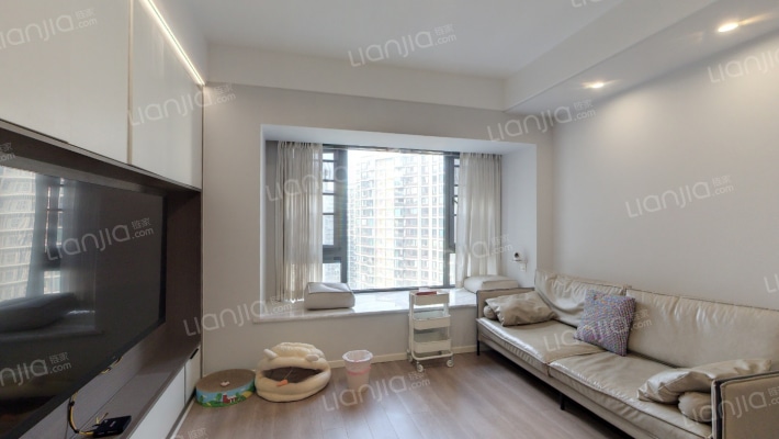 凯德世纪名邸东庭二手房实景图