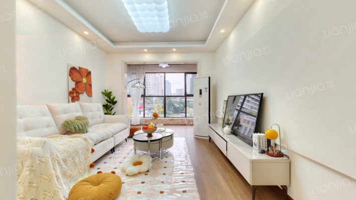 蓝光锦绣城四期二手房实景图