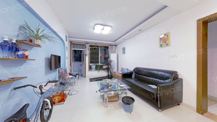 新月公寓二手房实景图