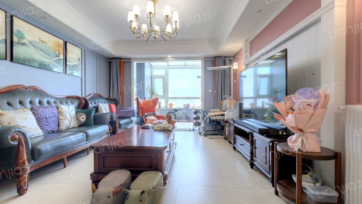 山海天二手房实景图