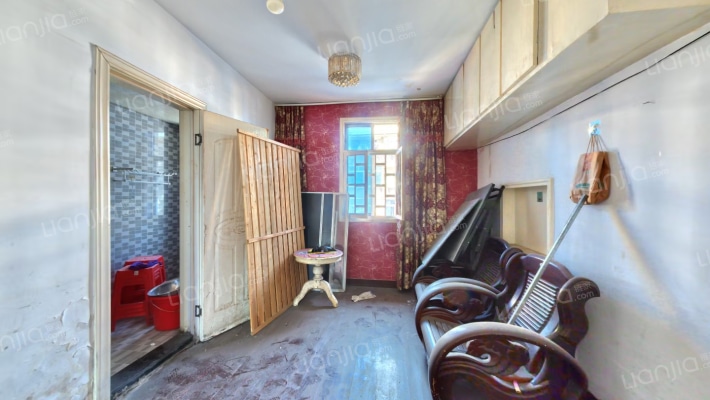 七弦河二手房实景图