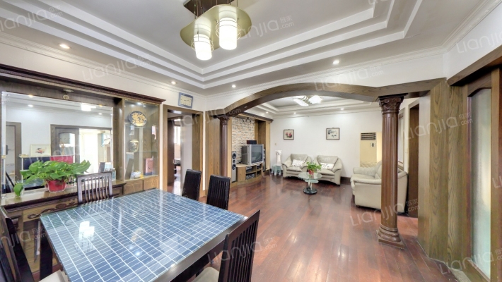 春申公寓二手房实景图