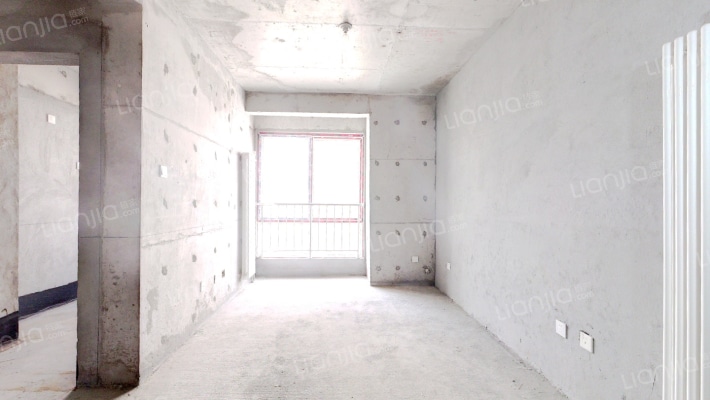 西旅逸都二手房实景图