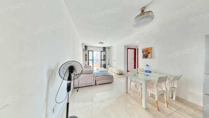 保利爱琴海二手房实景图