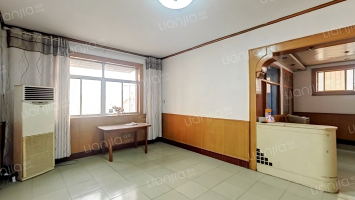 石油家属院二手房实景图