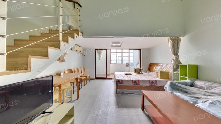 虹桥公寓二手房实景图