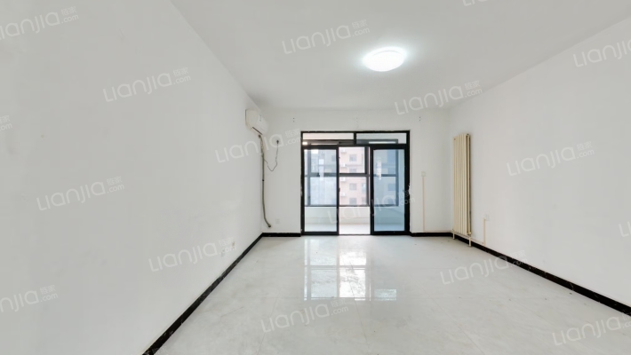 长江一号B区二手房实景图