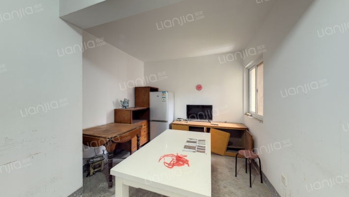 仁锦苑二手房实景图