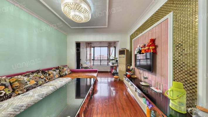 世豪嘉柏二手房实景图