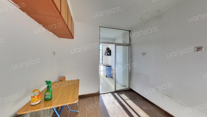 通信小区二手房实景图