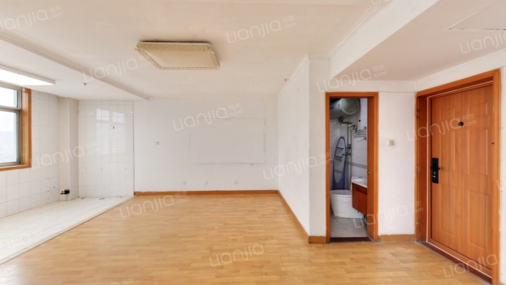 盈伴商住大厦二手房实景图