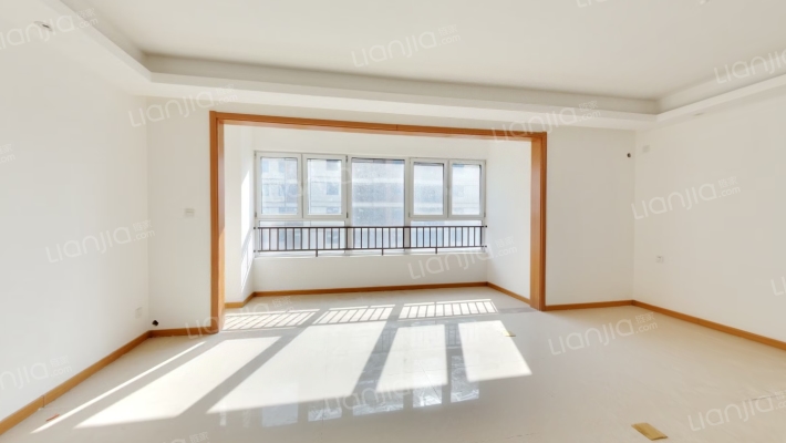 中梁壹号院二手房实景图