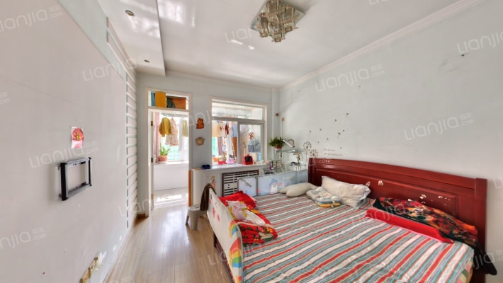 英雄山路78号二手房实景图