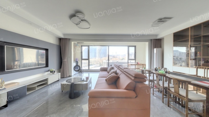 和达云顶二手房实景图