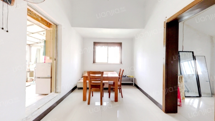 湖沁花园西区二手房实景图