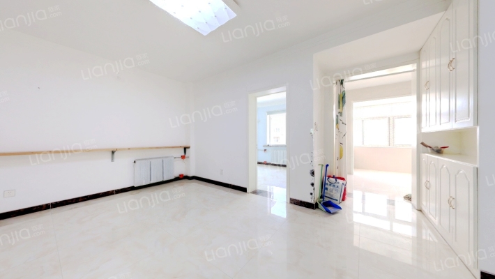 纬九路二手房实景图