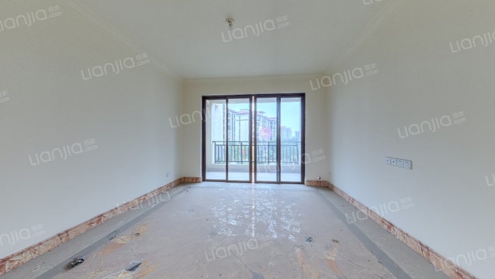 贵安1号翡翠湾二手房实景图