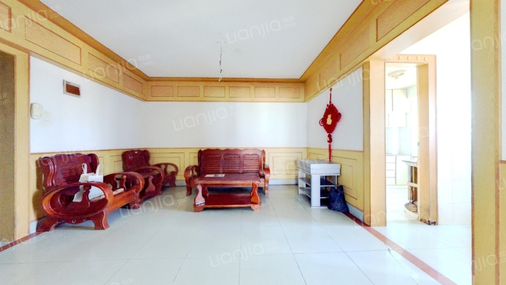 雨南村二手房实景图